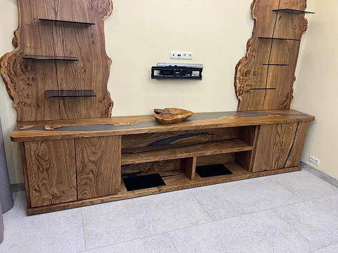 Природная эстетика капового карагача повышает статус переговорной и формирует доверие у партнеров